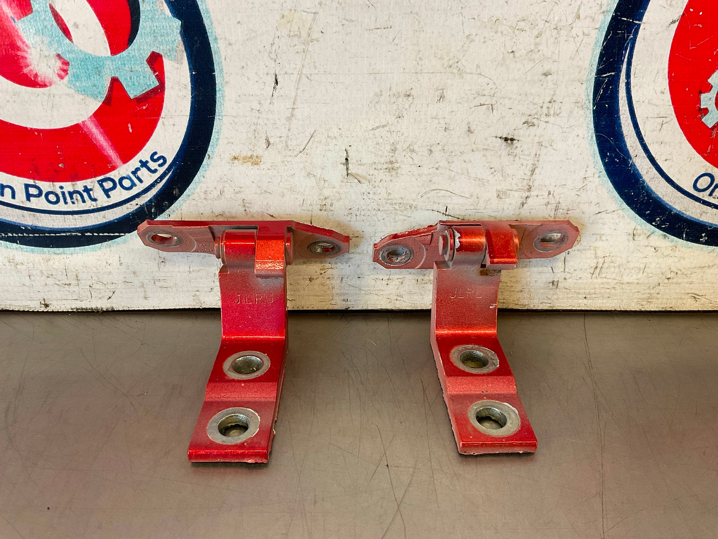 2008 Infiniti G37 Passenger Right Door Hinges OEM 13BI0DE - On Point Parts Inc