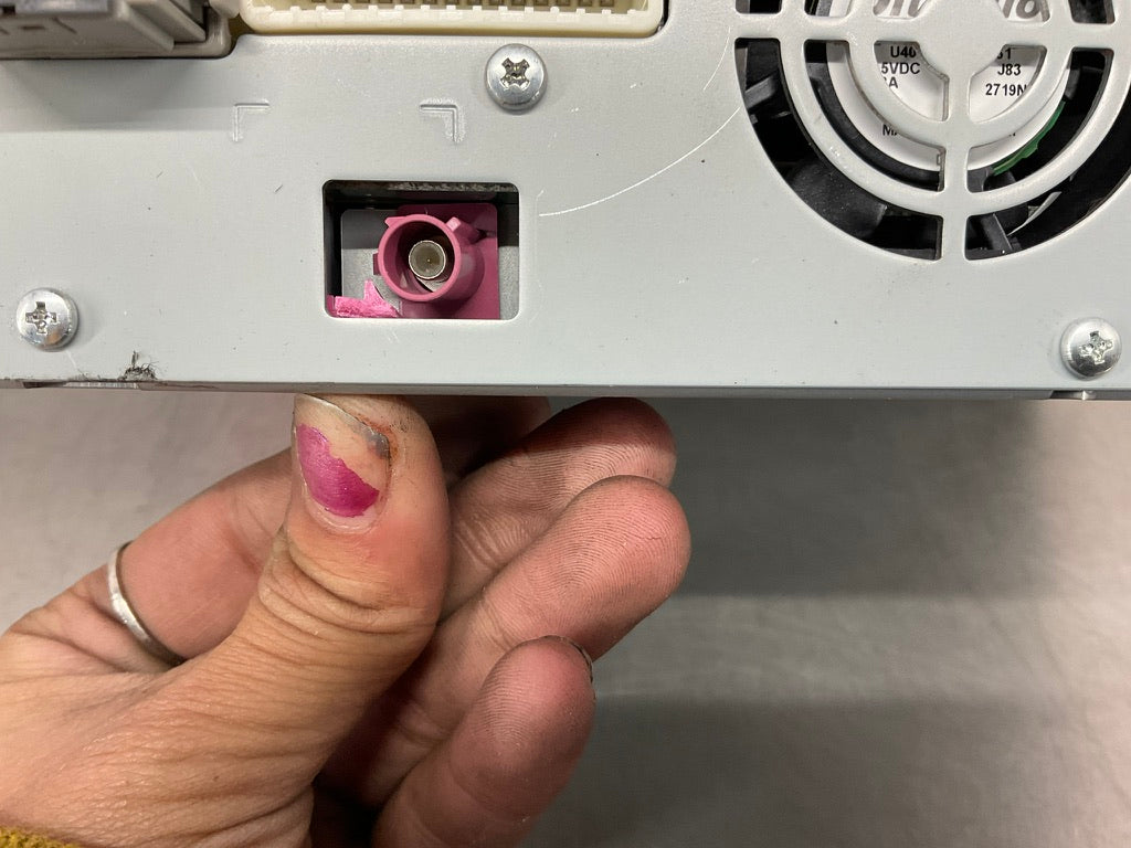 2013 Infiniti G37 Radio Receiver CD Player Head Unit 25915 OEM 12BCGEA - On Point Parts Inc