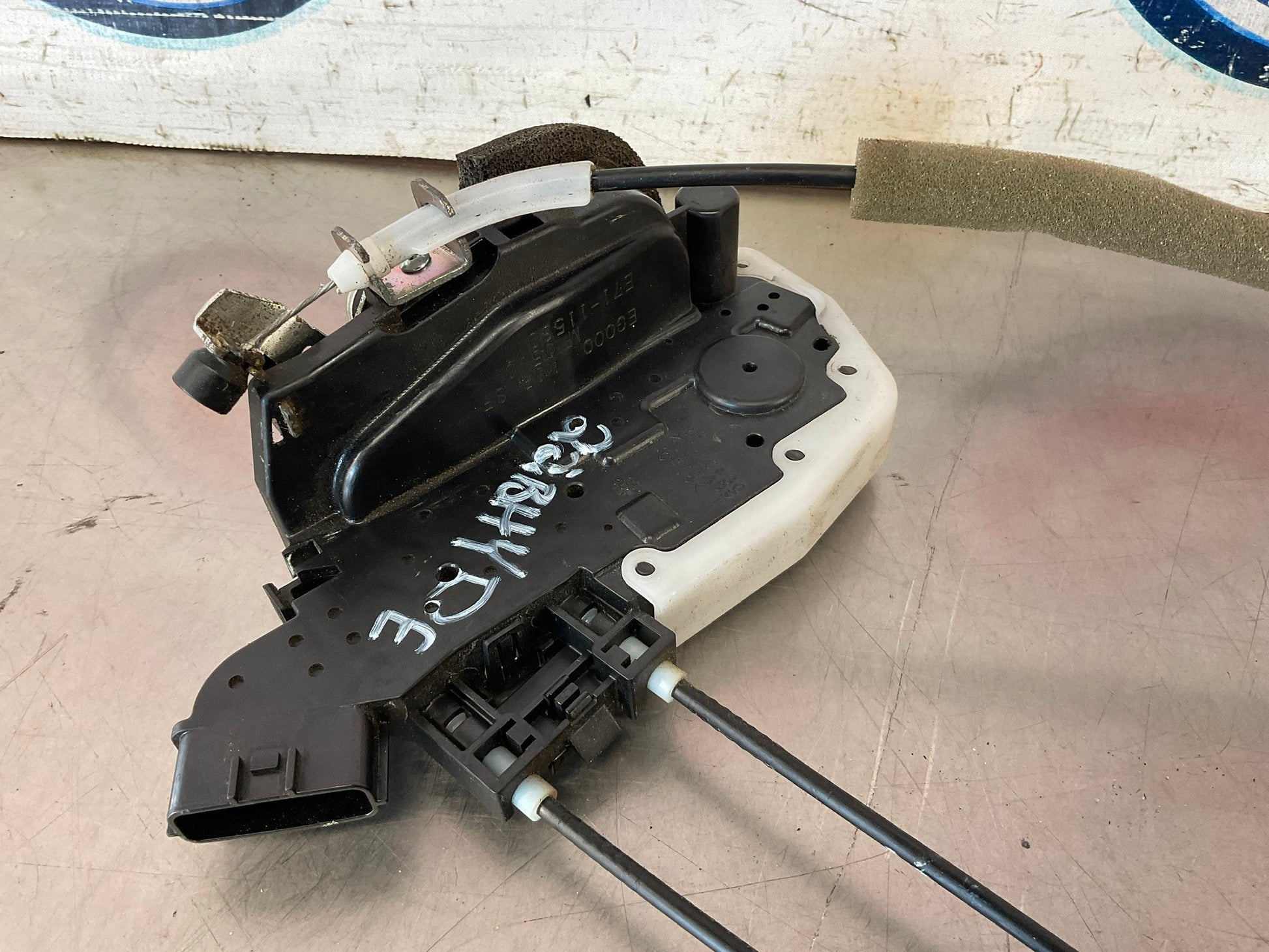 2010 Infiniti G37 Passenger Right Door Lock Actuator OEM 22BHYDE - On Point Parts Inc