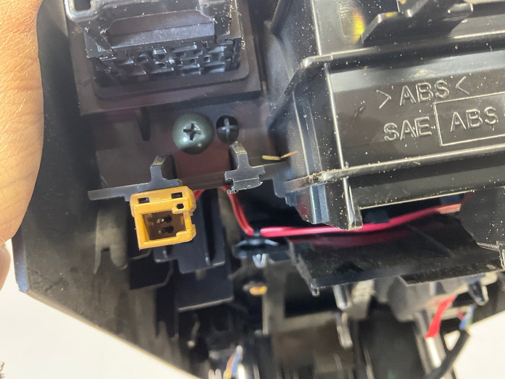 2003 Infiniti G35 Automatic Gear Shifter Bezel Trim Cup Holders OEM 22BDRDE7 - On Point Parts Inc