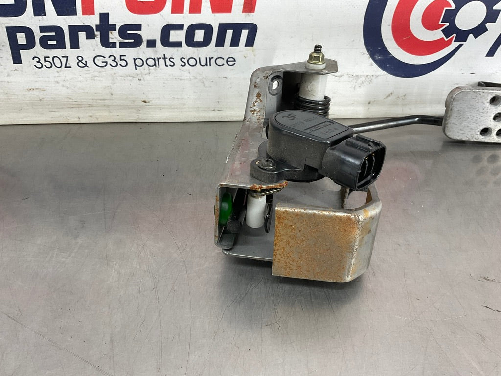 2004 Nissan 350Z Gas Accelerator Throttle Pedal Automatic 18002 OEM 14BEQEA - On Point Parts Inc
