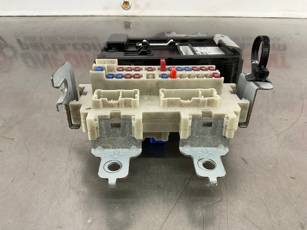 2006 Nissan 350Z BCM Body Control Module Fuse Box 284B1CF40A OEM 12BI3DC - On Point Parts Inc