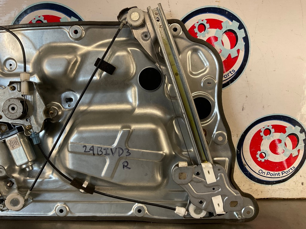 2004 Nissan 350Z Passenger Right Window Regulator Motor Assembly OEM 24BIVD3 - On Point Parts Inc