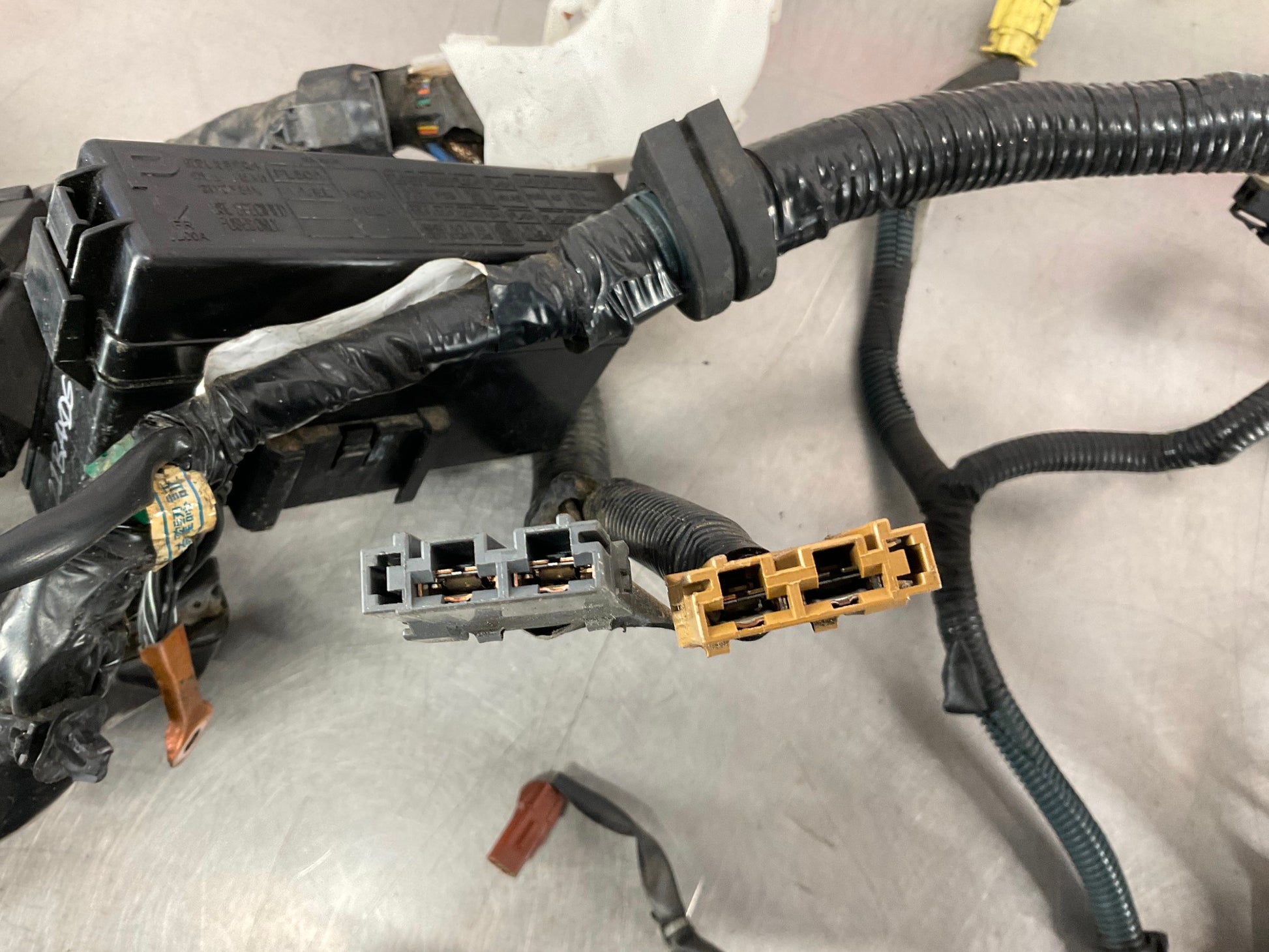 2008 Infiniti G37 VQ37VHR Engine Room Bay Wiring Harness Manual OEM 21BAXDG - On Point Parts Inc