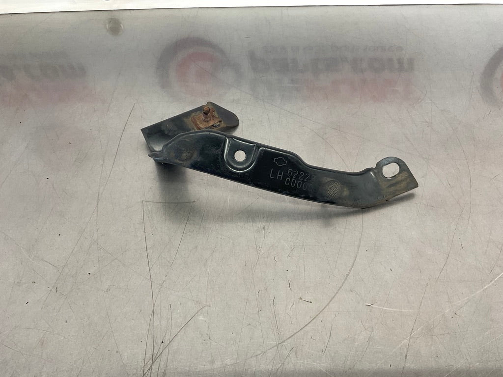 2008 Nissan 350Z Driver Left Front Fender Mount Bracket 62223 OEM 23BJMDA - On Point Parts Inc