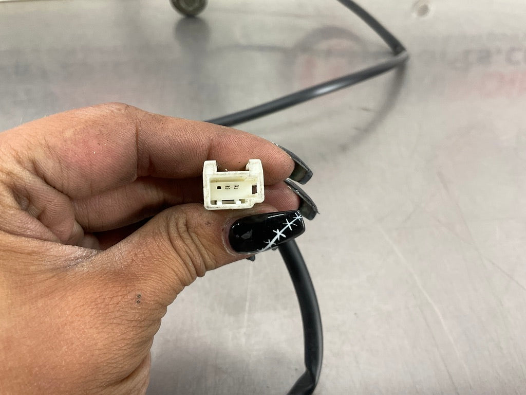 2004 Nissan 350Z Driver Left Seat Belt Buckle OEM 14BEQEA - On Point Parts Inc