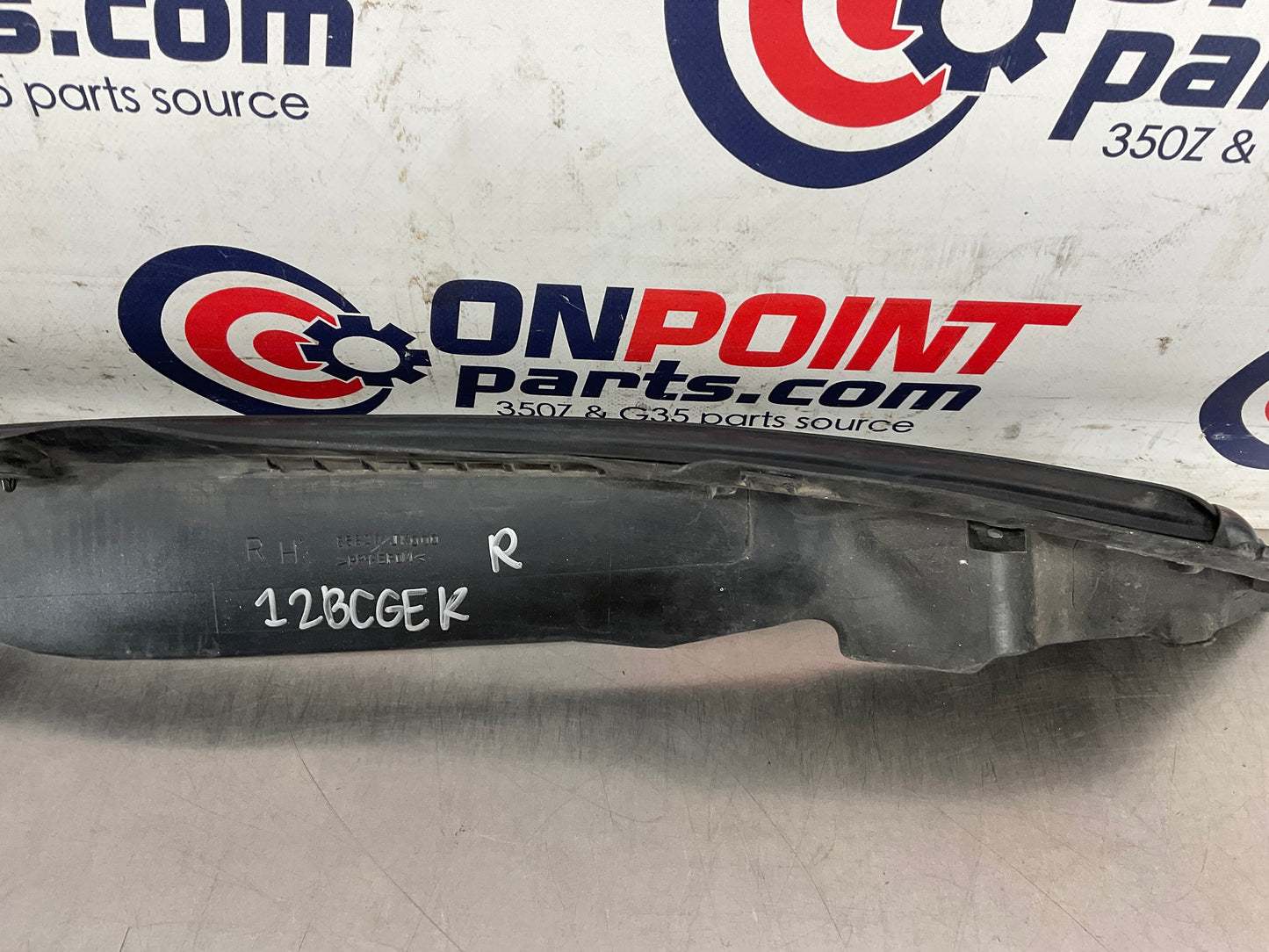 2013 Infiniti G37 Sedan Passenger Right Hood Fender Seal 65820 OEM 12BCGEK - On Point Parts Inc