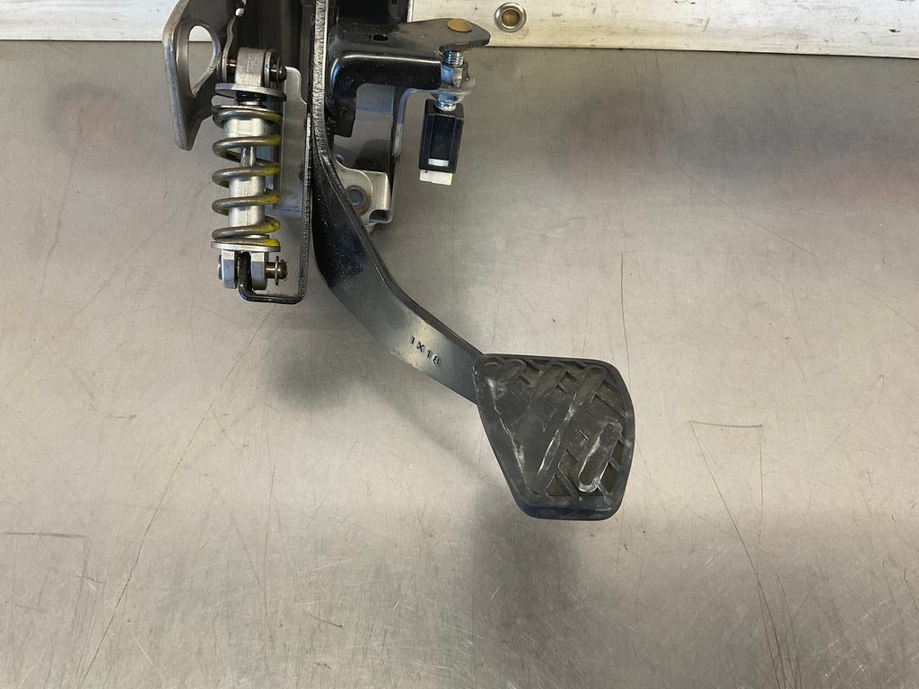 2012 Nissan 370Z Manual Clutch Pedal 46503 OEM 24BDMEI - On Point Parts Inc