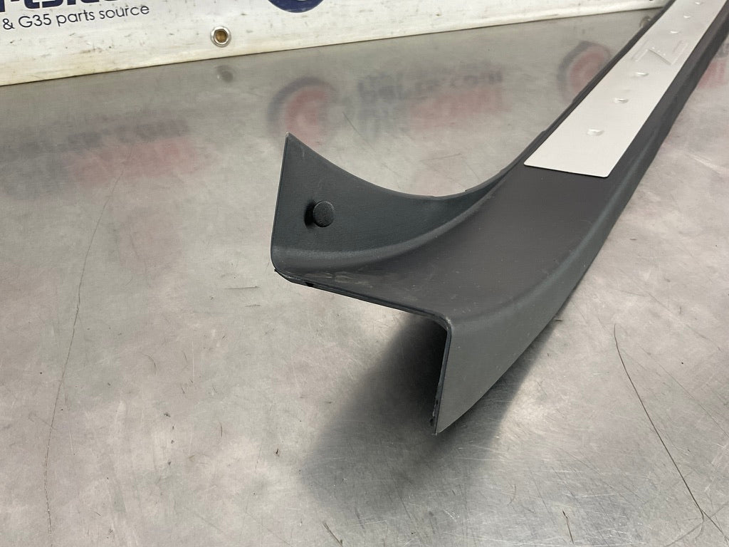 2004 Nissan 350Z Passenger Right Door Threshold Kick Plate Trim OEM 14BEQE7 - On Point Parts Inc