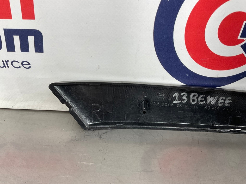 2003 Infiniti G35 Passenger Right Door Grip Handle Trim 80944 OEM 13BEWEE - On Point Parts Inc