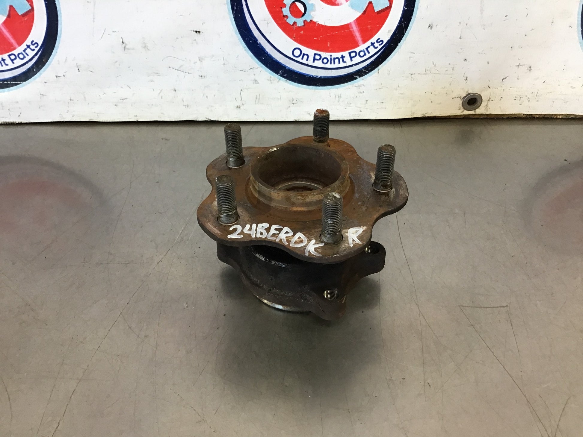 2003 Nissan 350Z Passenger Right Rear Wheel Bearing Hub OEM 24BERDK - On Point Parts Inc