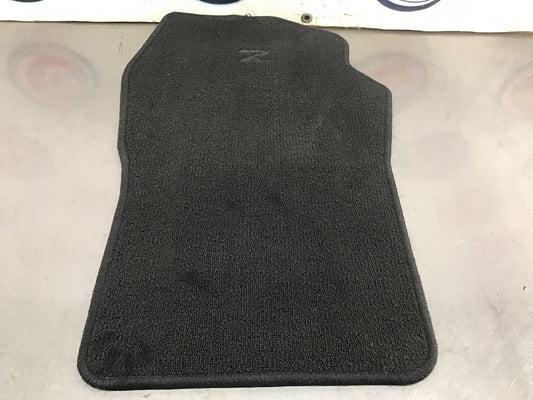 2006 Nissan 350Z Passenger Right Front Interior Floor Mat OEM 21BBVD9 - On Point Parts Inc