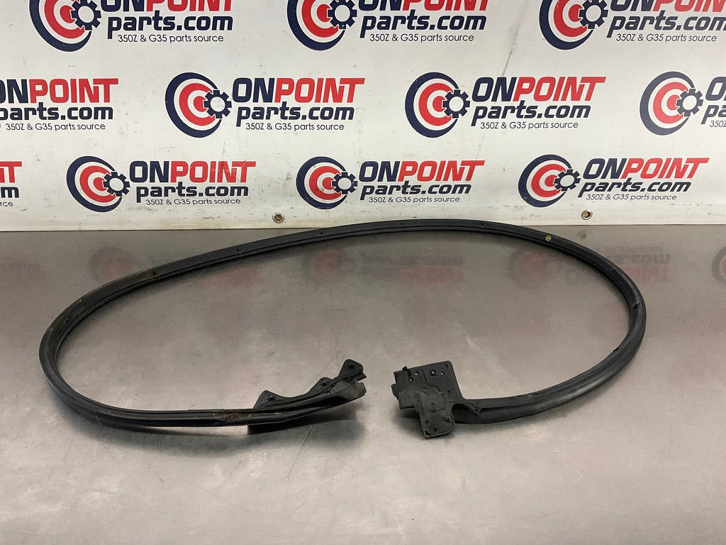 2004 Nissan 350Z Passenger Right Lower Door Seal 80830 OEM 14BEQEE - On Point Parts Inc