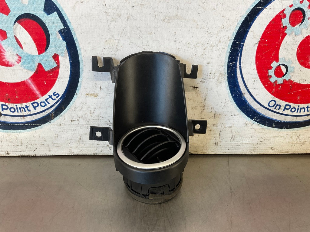 2004 Nissan 350Z Passenger Right Door Vent OEM 24BIVDE - On Point Parts Inc