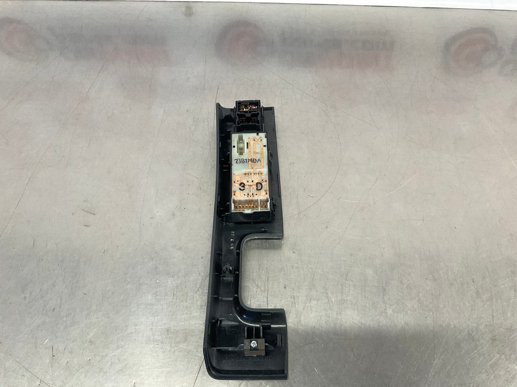 2008 Nissan 350Z Driver Left Interior Master Door Window Lock Switch OEM 23BJMDA - On Point Parts Inc