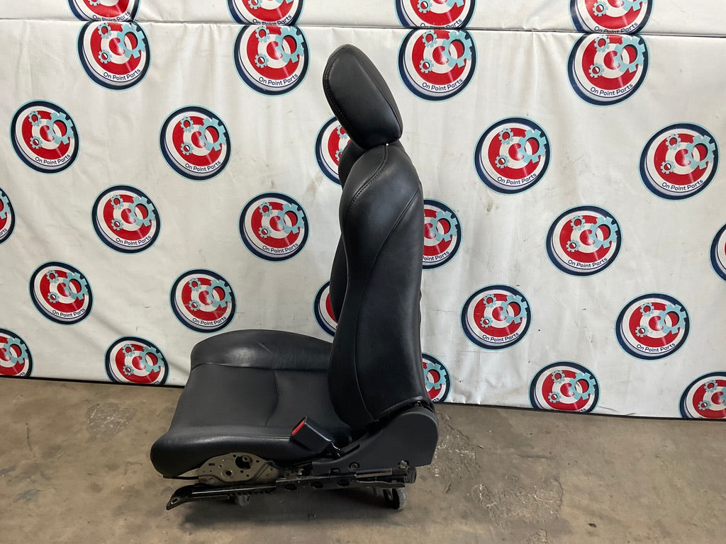 03-05 Nissan 350Z Coupe Right Manual Leather Seat Black 87400CD000
