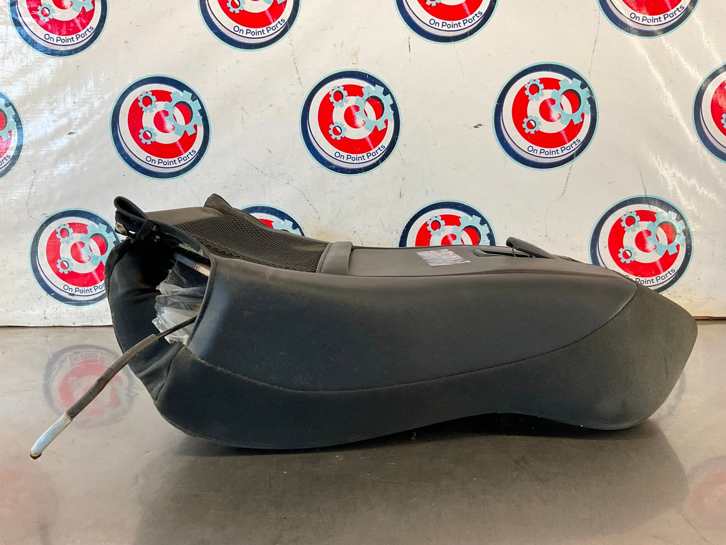 2006 Nissan 350Z Passenger Right Front Backrest Cloth Cushion OEM 12BI3D9 - On Point Parts Inc