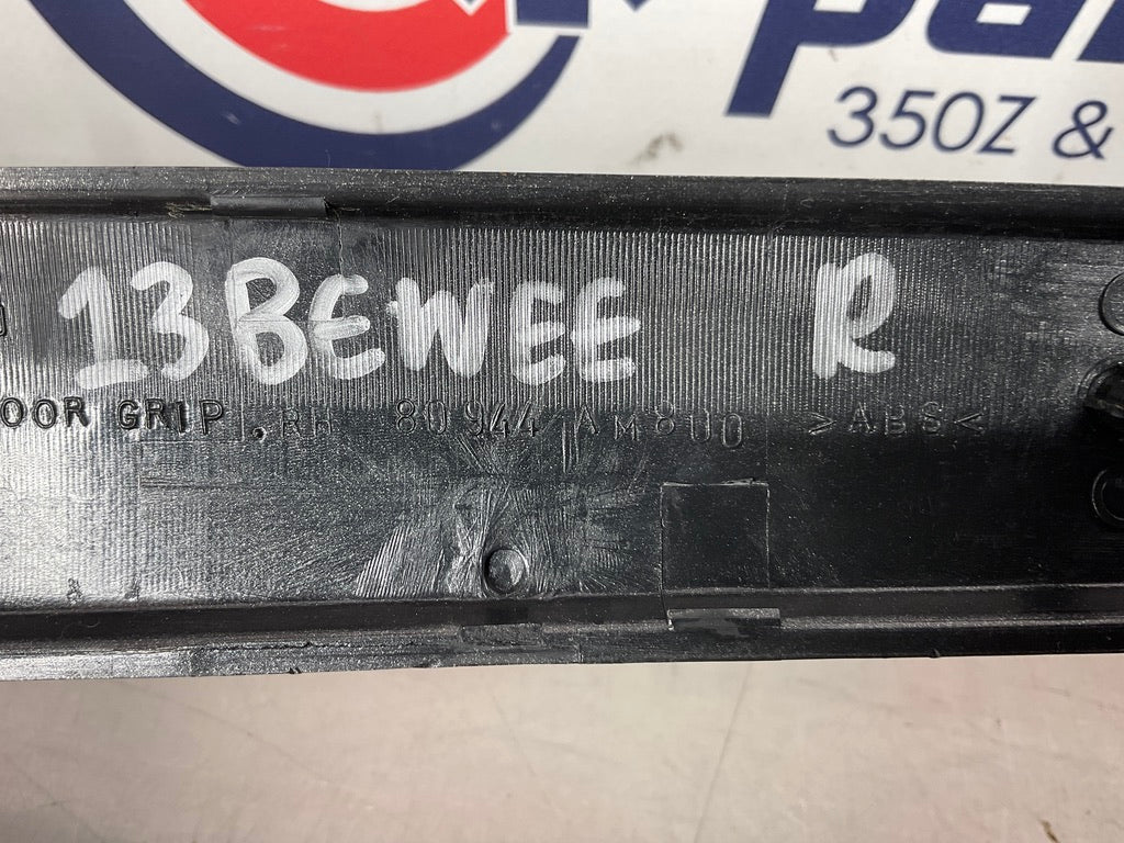2003 Infiniti G35 Passenger Right Door Grip Handle Trim 80944 OEM 13BEWEE - On Point Parts Inc