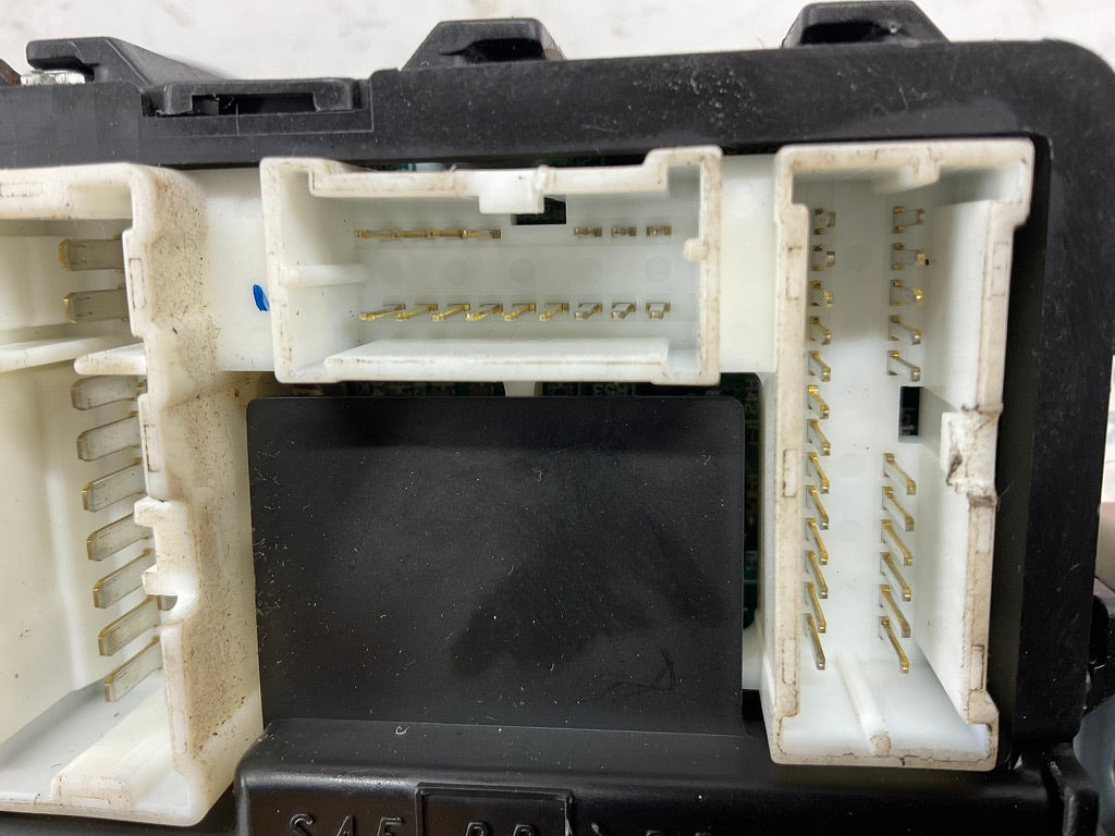 2003 Nissan 350Z BCM Body Control Module 284B1CD005 OEM 23BCPEC - On Point Parts Inc