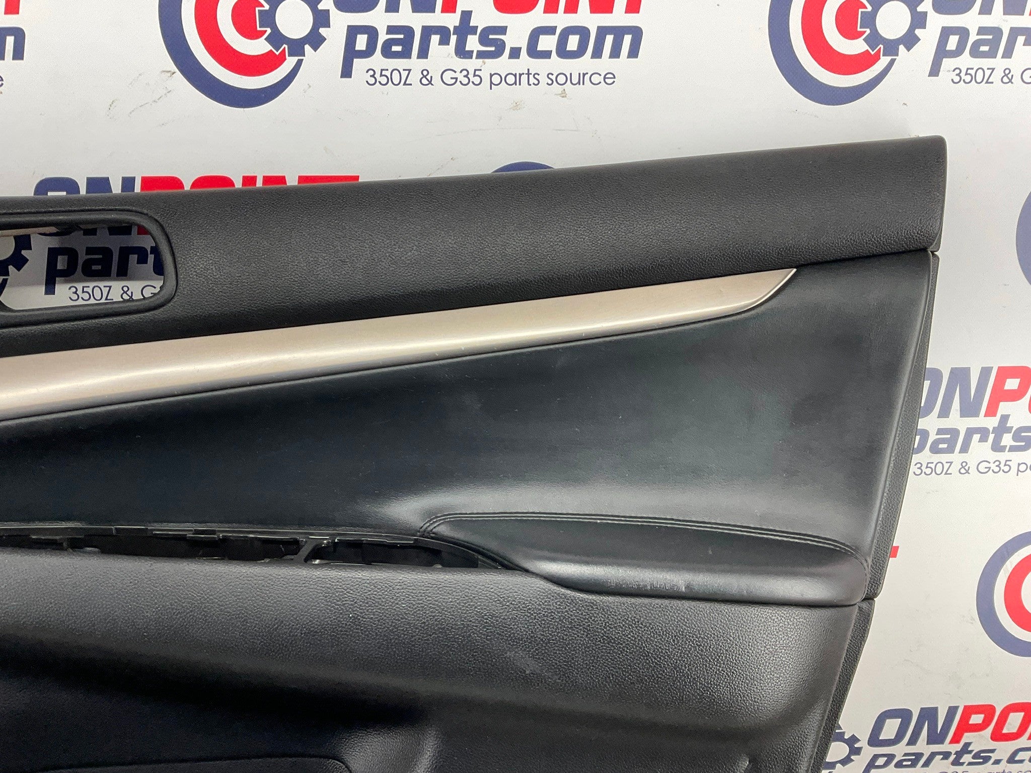 11-13 Infiniti G37 Sedan Right Front Interior Door Panel