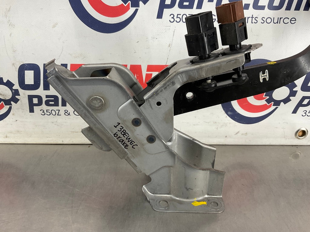 2003 Infiniti G35 Brake Pedal and Bracket OEM 13BEWEC - On Point Parts Inc