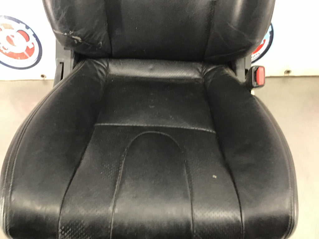 2003 Nissan 350Z Passenger Right Leather Seat OEM 0BJLC9 - On Point Parts Inc