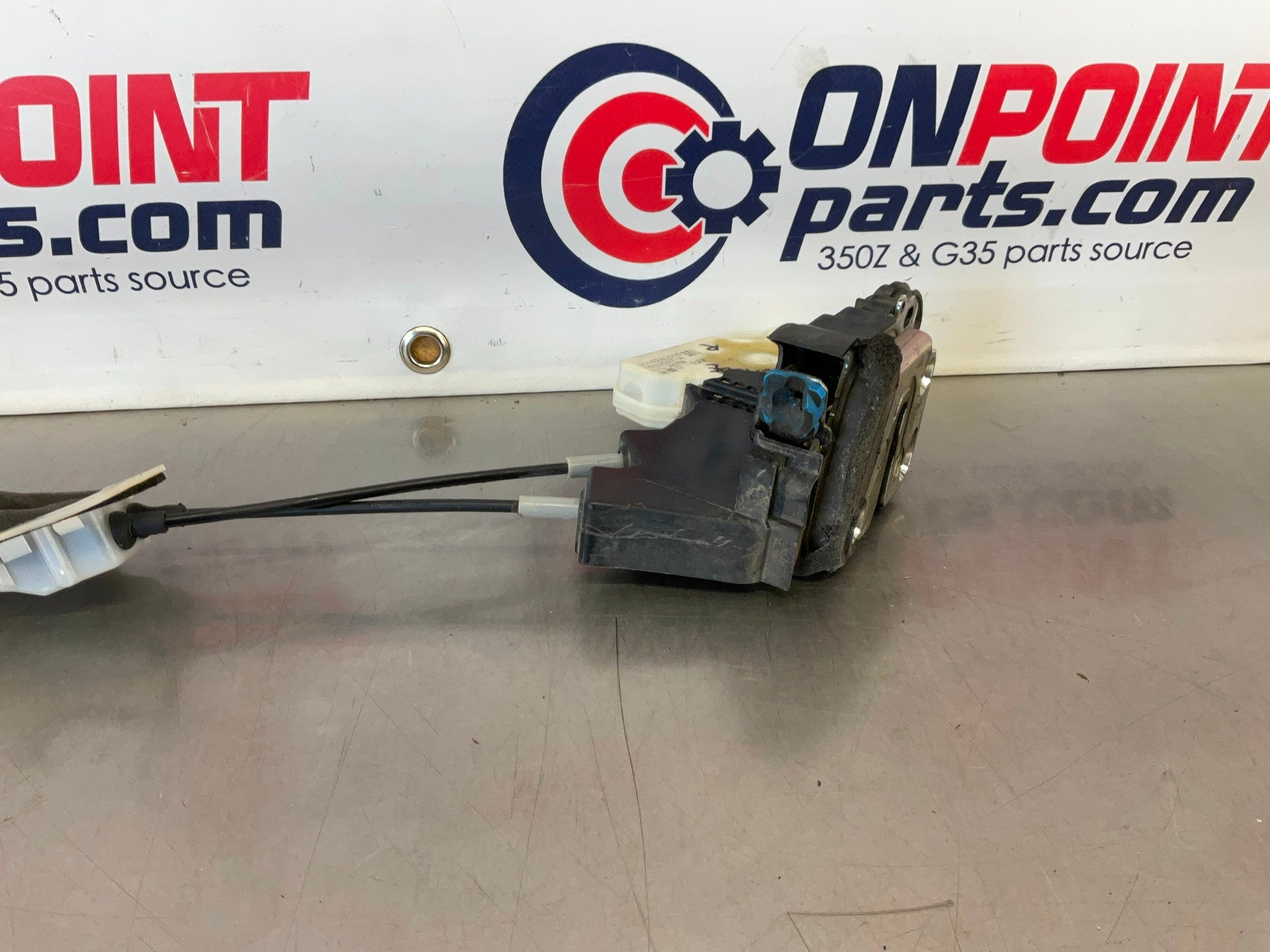 2008 Nissan 350Z Passenger Right Door Lock Actuator OEM 13BASDE
