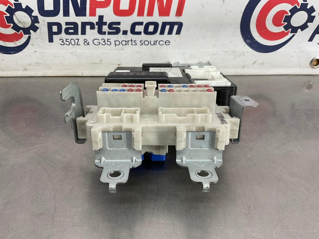 2003 Infiniti G35 Manual BCM Body Control Module 284B1-AM821 OEM 13BEWEC - On Point Parts Inc