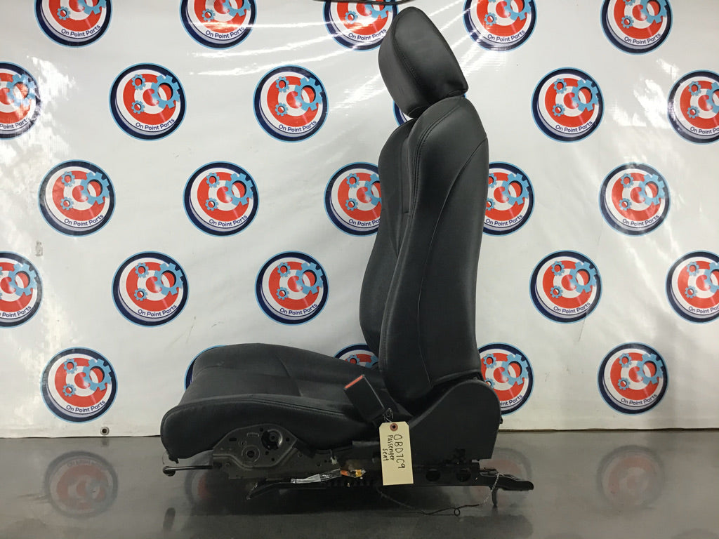 2006 Nissan 350Z Passenger Right Leather Seat OEM 0BD7C9 - On Point Parts Inc