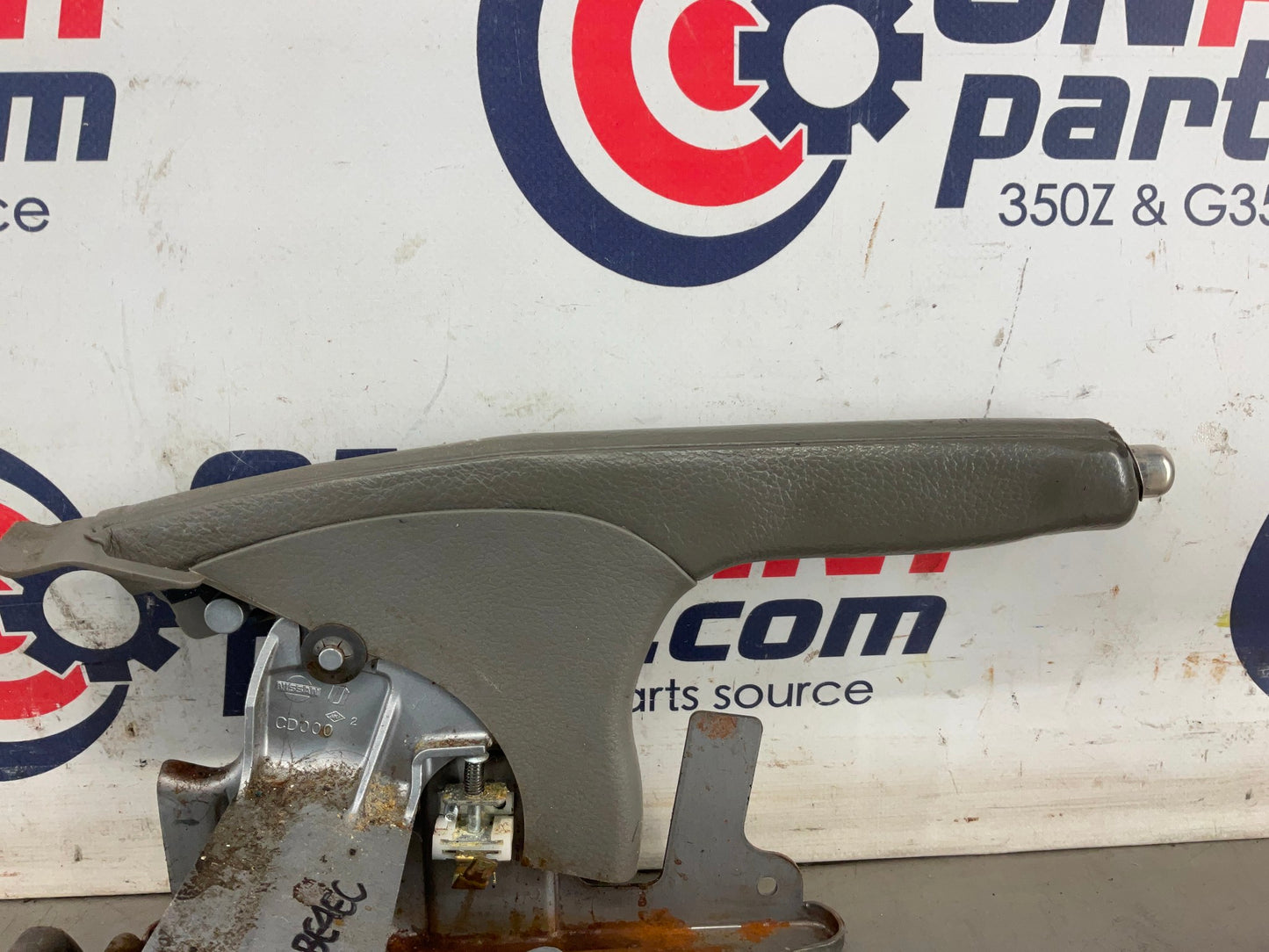 2004 Infiniti G35 Emergency Parking Brake Handle OEM 15BE4EC - On Point Parts Inc