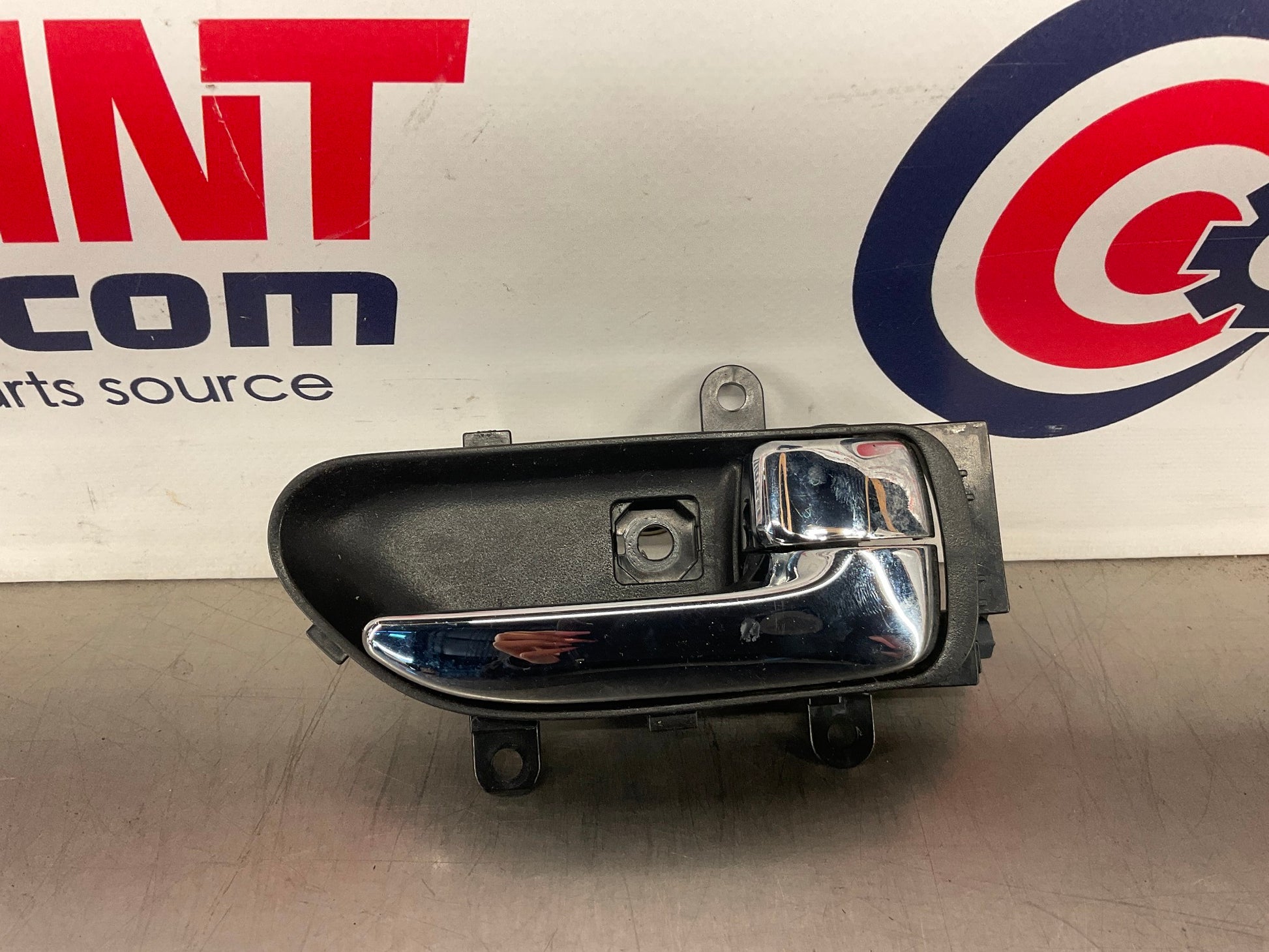 2006 Infiniti G35 Passenger Right Interior Door Handle OEM 11BK3DE - On Point Parts Inc