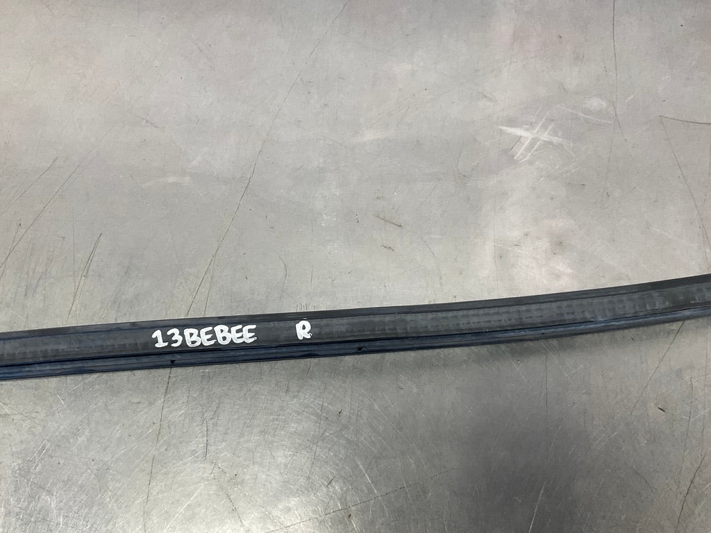 2005 Nissan 350Z Convertible Passenger Right Inner Door Jamb Seal OEM 13BEBEE - On Point Parts Inc