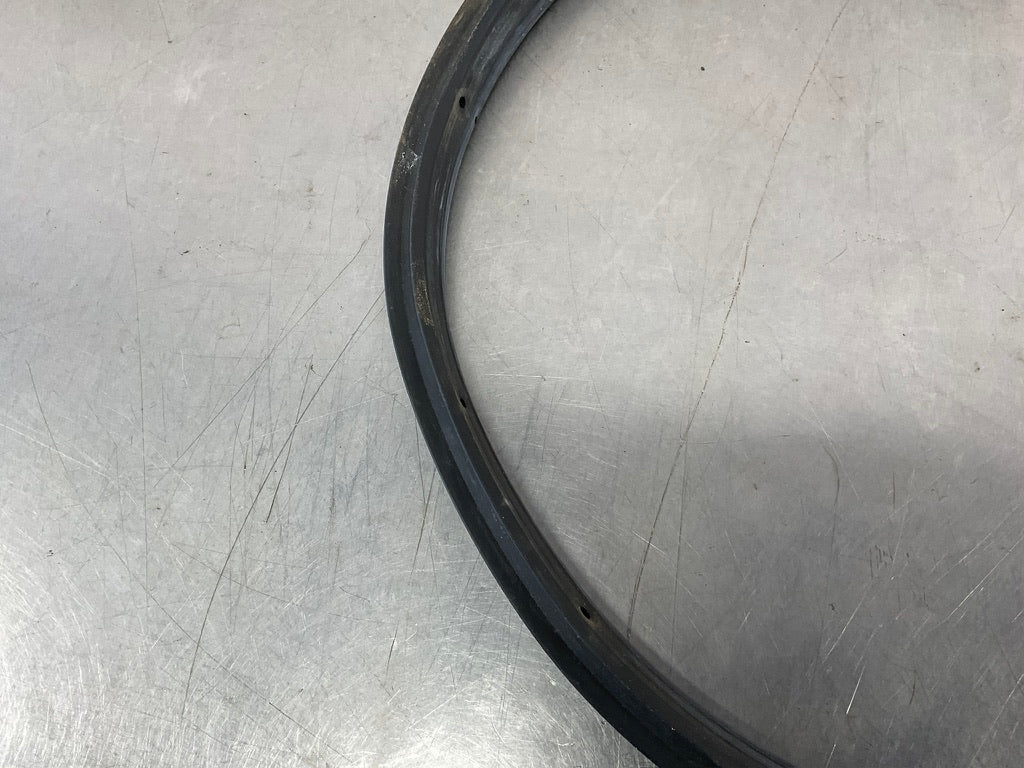 2004 Nissan 350Z Passenger Right Lower Door Seal 80830 OEM 14BEQEE - On Point Parts Inc