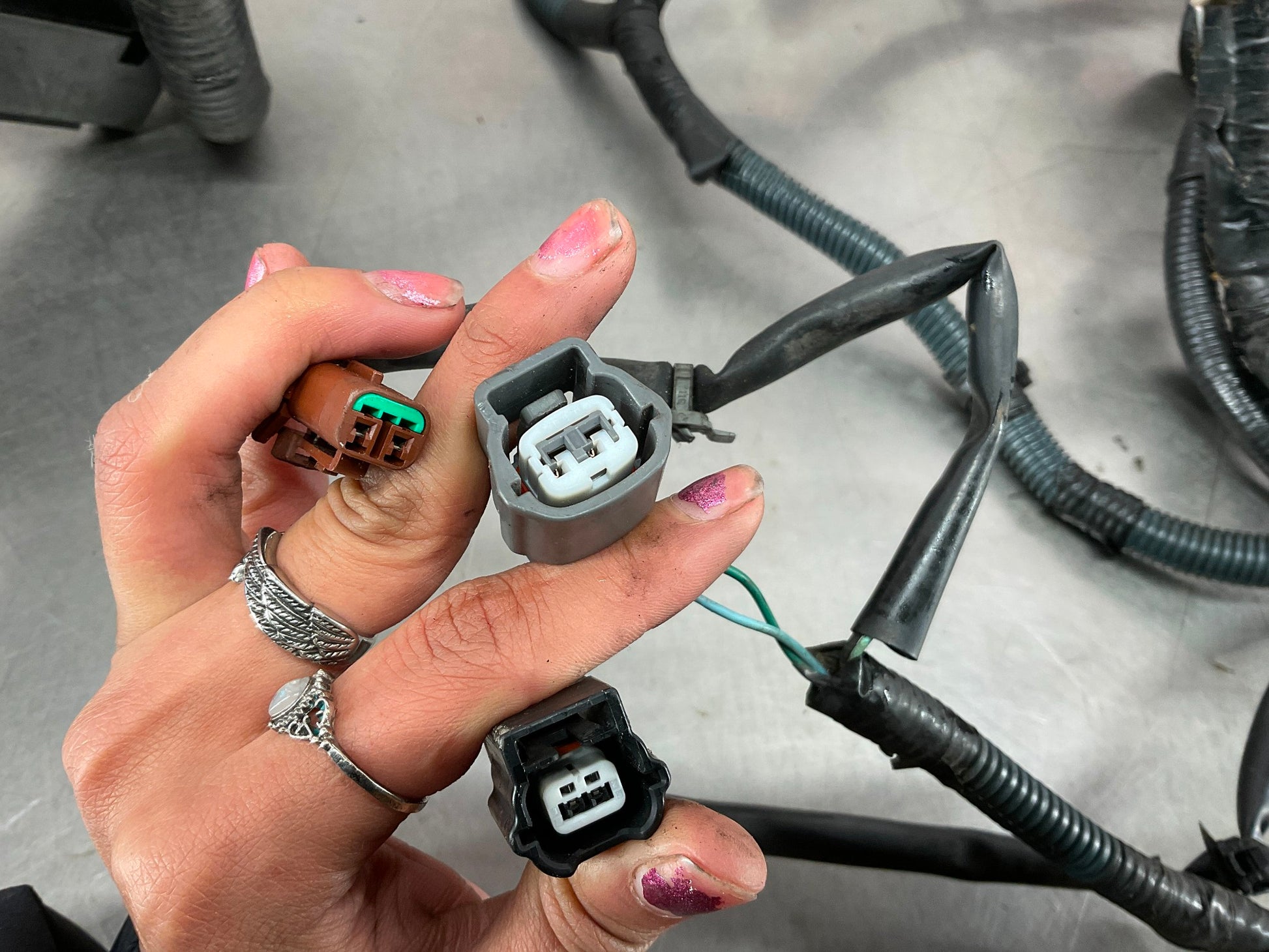 2008 Infiniti G37 VQ37VHR Engine Room Bay Wiring Harness Manual OEM 21BAXDG - On Point Parts Inc