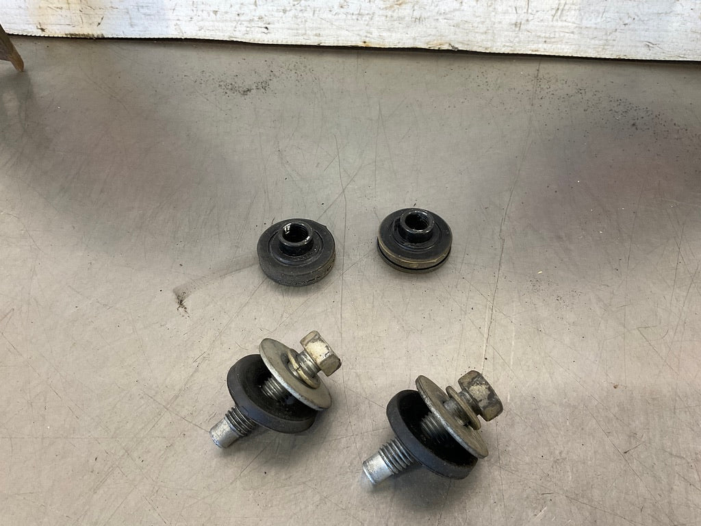 2004 Nissan 350Z Exhaust Transmission Mount Bracket and Hardware OEM 24BIVDI - On Point Parts Inc