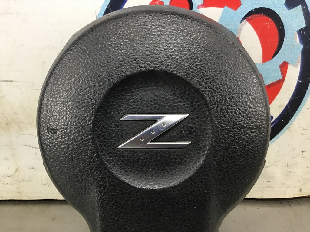 2004 Nissan 350Z Driver Left Steering Wheel Horn Air SRS Bag OEM 22BC6DA - On Point Parts Inc