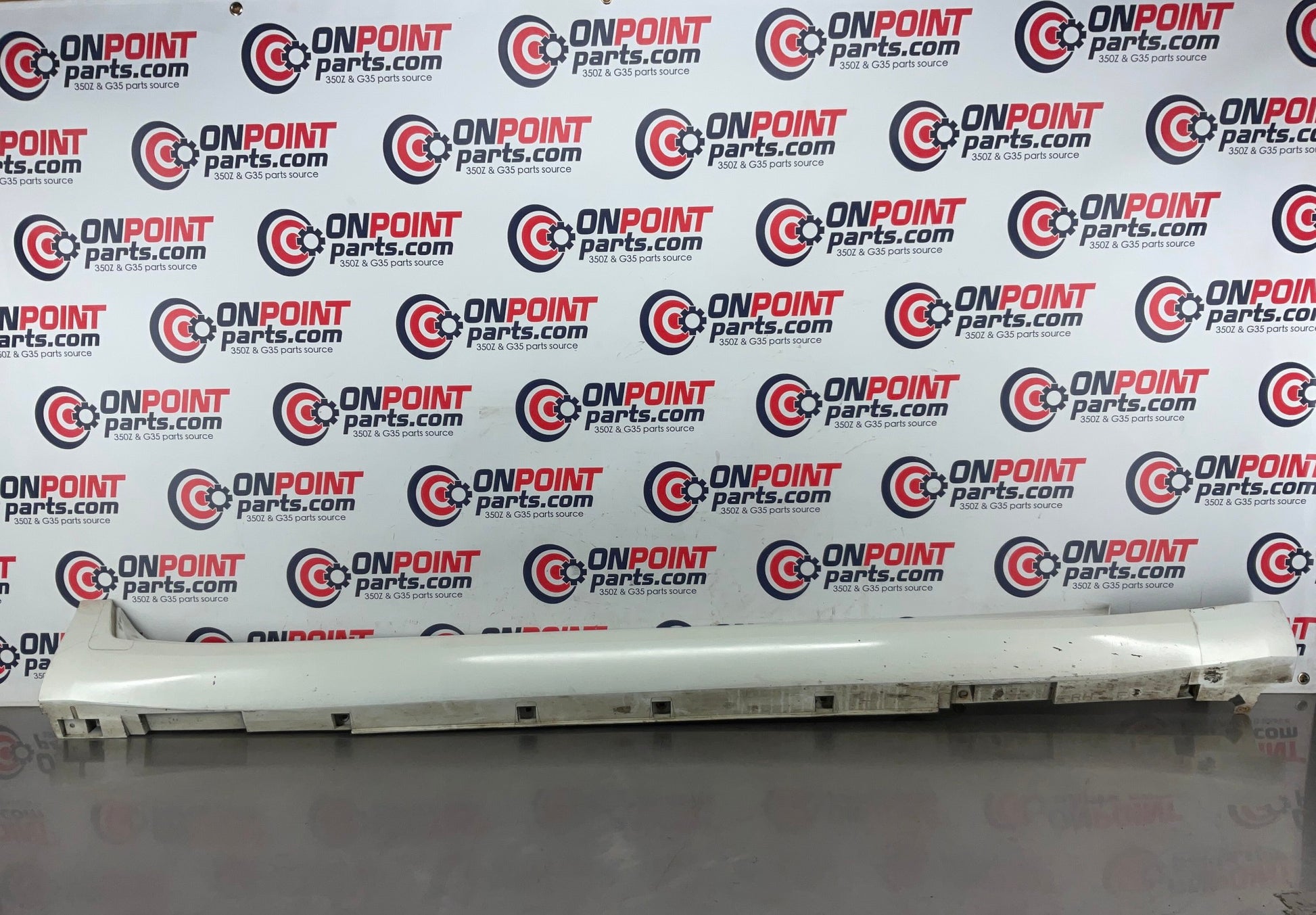 2013 Infiniti G37 Sedan Passenger Right Rocker Panel Side Skirt OEM 12BCGE5 - On Point Parts Inc