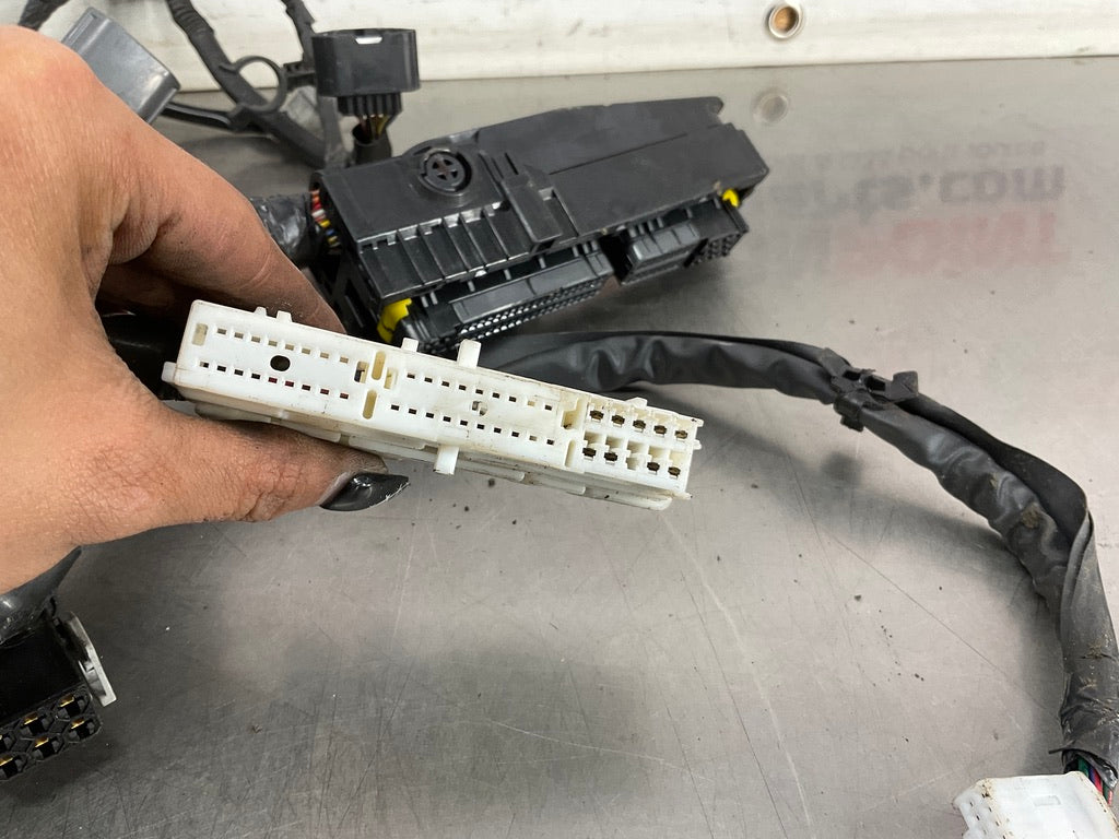 2004 Infiniti G35 VQ35DE Engine Wiring Harness 5 Speed Automatic 108k OEM 15BE4E - On Point Parts Inc