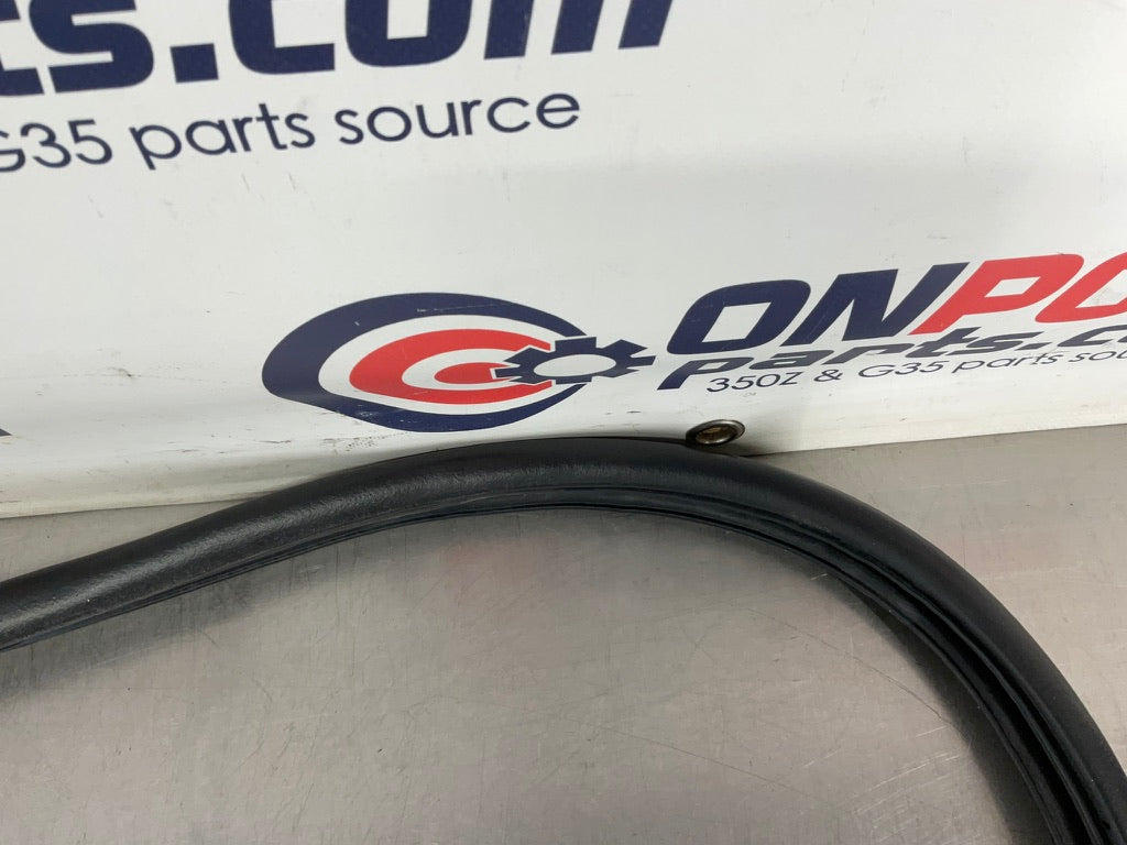2004 Nissan 350Z Convertible Passenger Right Inner Door Body Seal OEM 14BEQEE - On Point Parts Inc