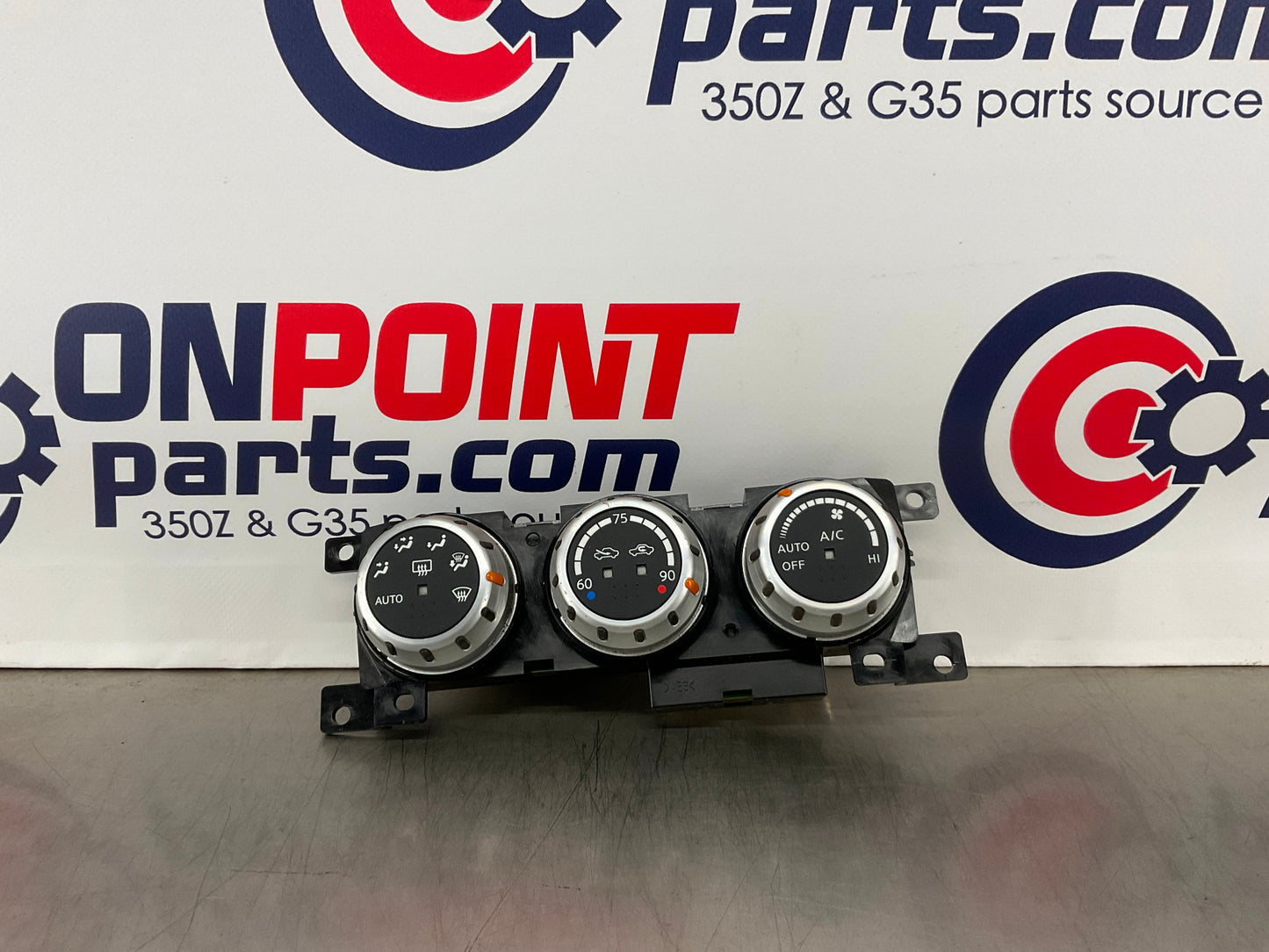 2006 Nissan 350Z Front AC Climate Controls and Switches OEM 12BI3DC - On Point Parts Inc