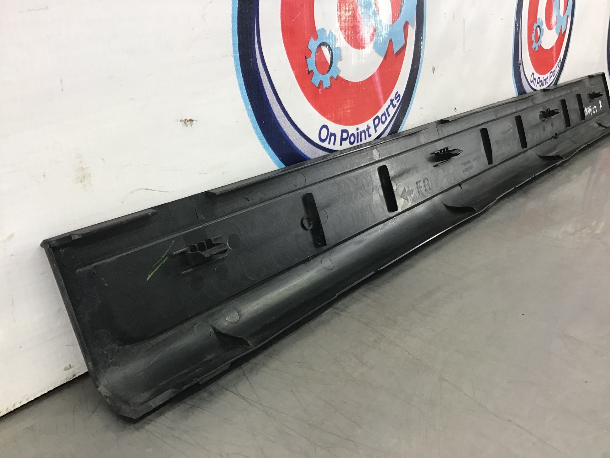 2005 Infiniti G35 Pass Right Door Threshold Kick Plate Trim OEM 14BDFC7 - On Point Parts Inc