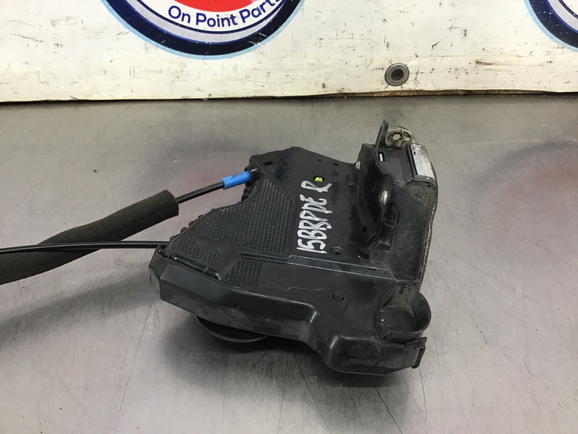 2013 Scion FRS Passenger Right Interior Door Lock Actuator OEM 15BBPDE - On Point Parts Inc