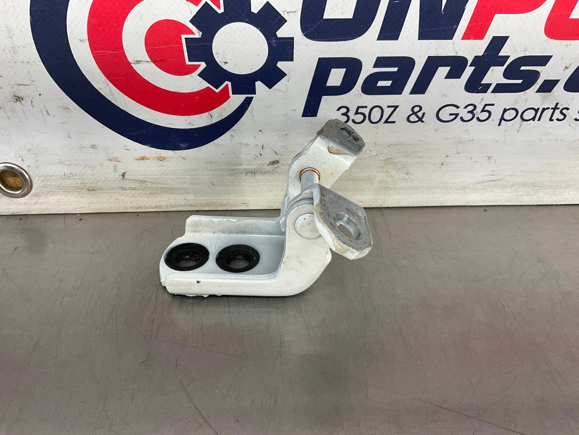 2016 Nissan 370Z Passenger Right Door Hinges 80420 80421 OEM 11BB9DE - On Point Parts Inc