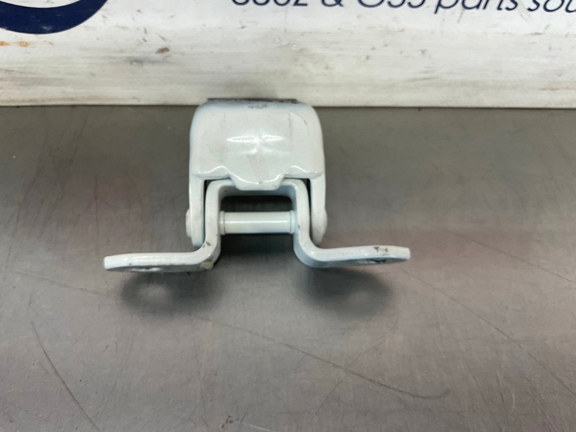 2016 Nissan 370Z Passenger Right Door Hinges 80420 80421 OEM 11BB9DE - On Point Parts Inc