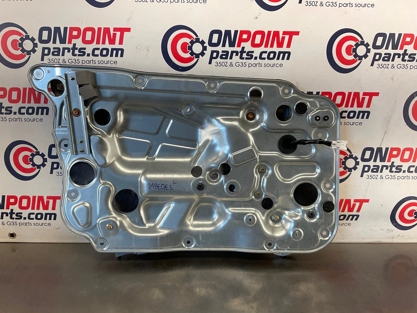 2004 Nissan 350Z Driver Left Window Regulator Motor Assembly 80731 OEM 14BEQE3 - On Point Parts Inc