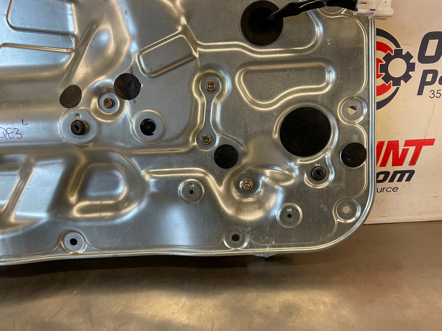 2004 Nissan 350Z Driver Left Window Regulator Motor Assembly 80731 OEM 14BEQE3 - On Point Parts Inc