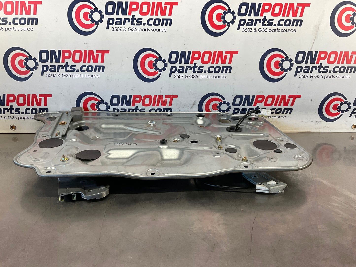 2004 Nissan 350Z Driver Left Window Regulator Motor Assembly 80731 OEM 14BEQE3 - On Point Parts Inc