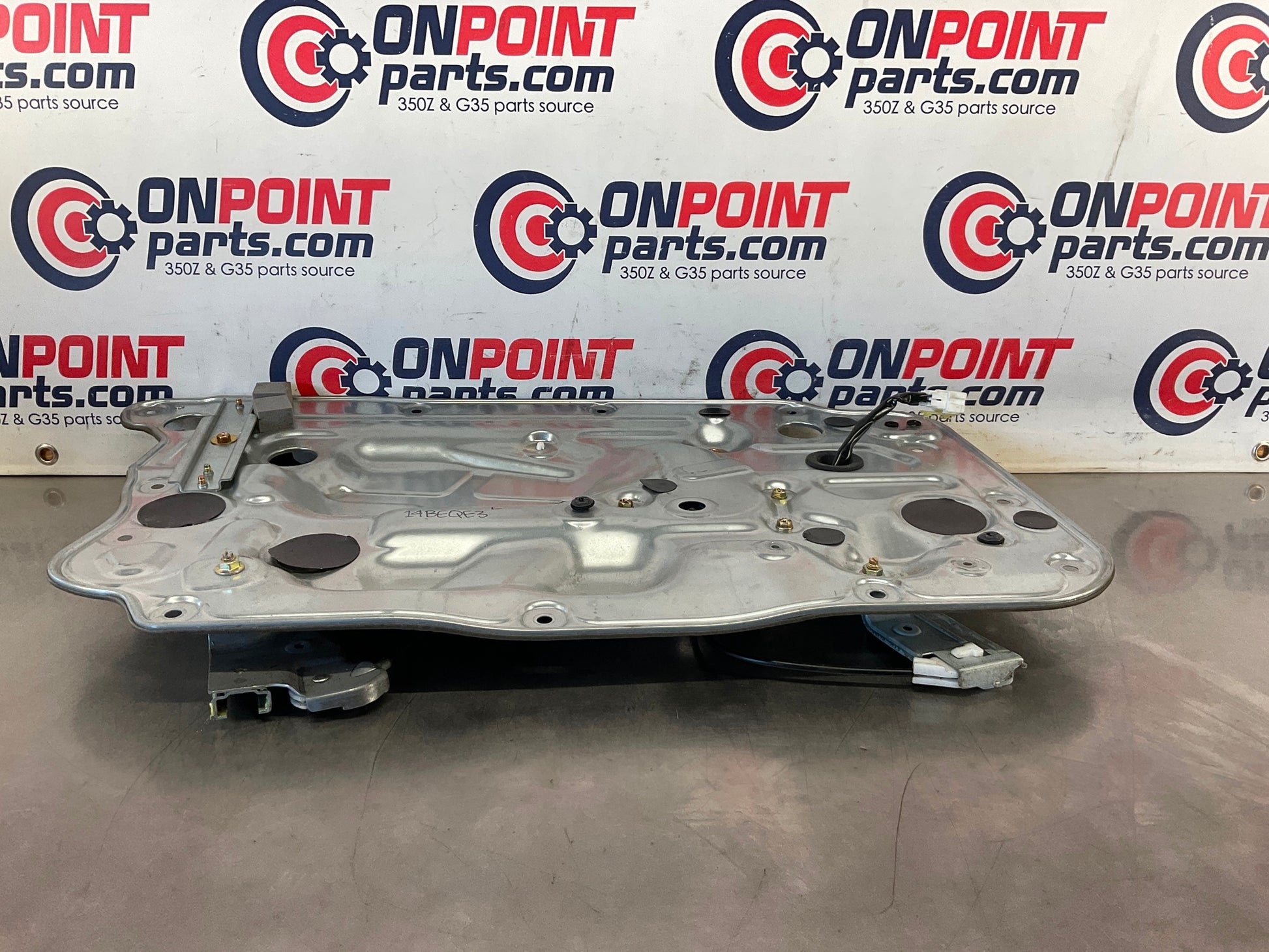 2004 Nissan 350Z Driver Left Window Regulator Motor Assembly 80731 OEM 14BEQE3 - On Point Parts Inc