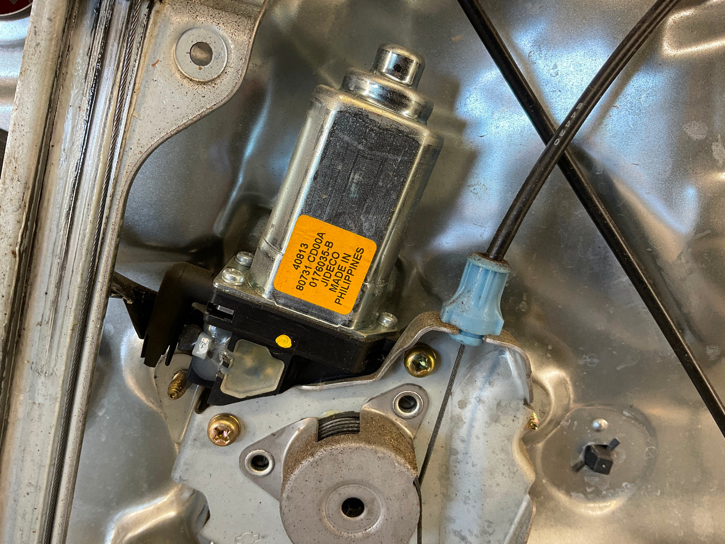 2004 Nissan 350Z Driver Left Window Regulator Motor Assembly 80731 OEM 14BEQE3 - On Point Parts Inc