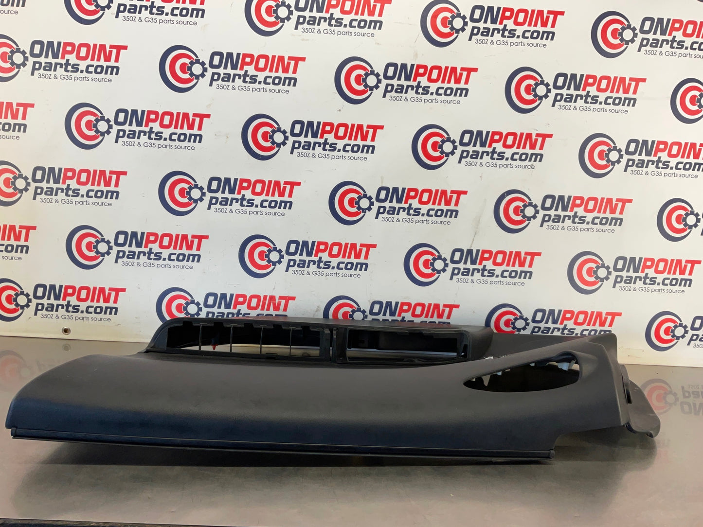 2004 Nissan 350Z Passenger Right Interior Door Panel 80900 OEM 14BEQE8 - On Point Parts Inc